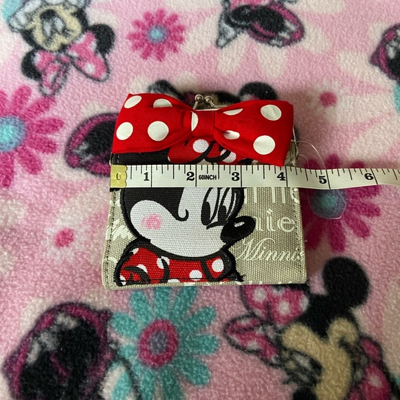 Minnie Mouse wallet - Picture 6 of 7